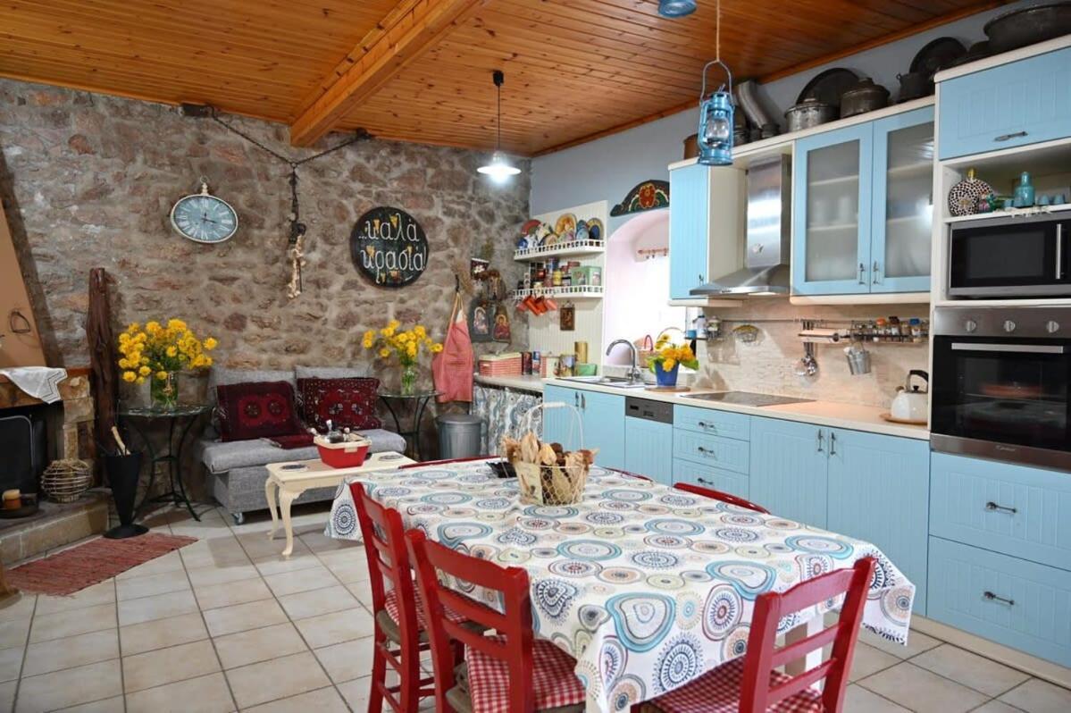 Kalavrita Winter Retreat - Homely Spacious Chalet Áno Vlasía 外观 照片