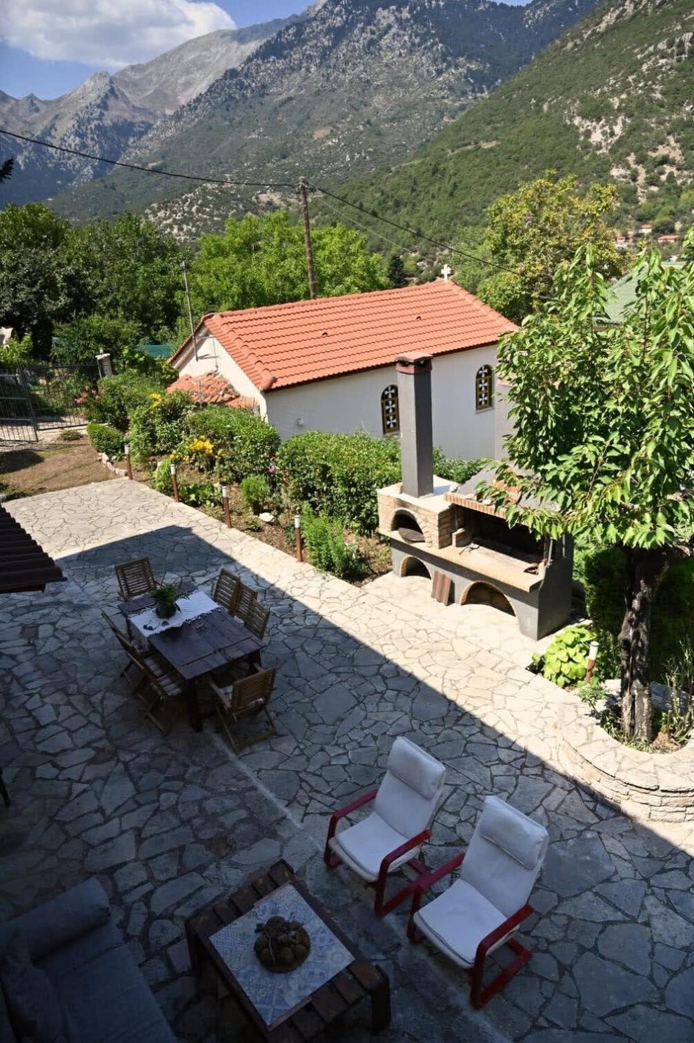 Kalavrita Winter Retreat - Homely Spacious Chalet Áno Vlasía 外观 照片